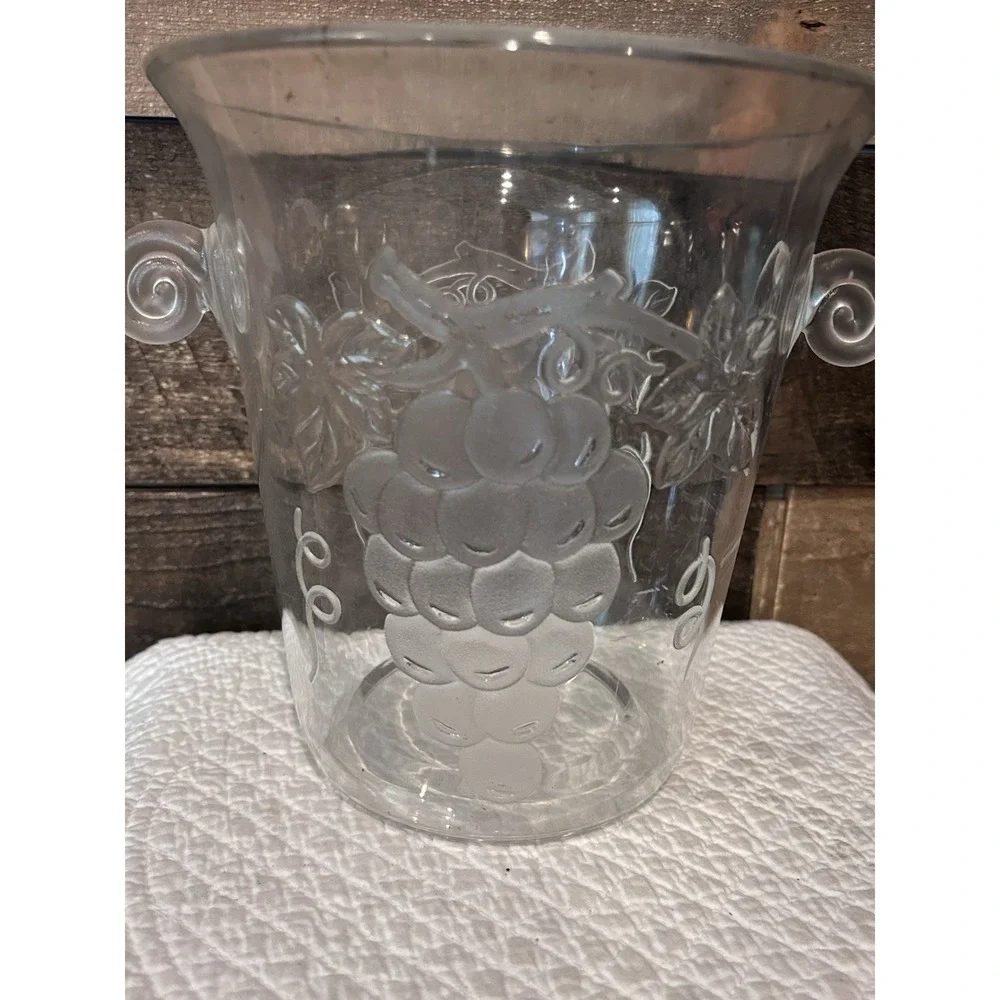 Vintage Acrylic Wine Chiller Ice Bucket – Embossed Grape‎ Design, Barware